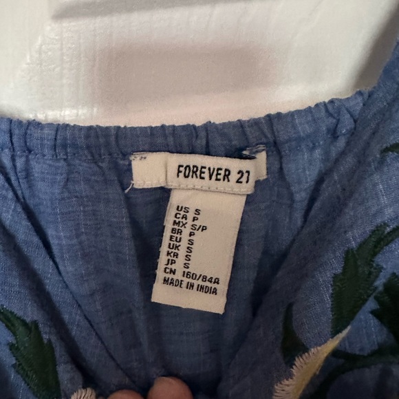 Forever 21 Embroidered Maxi Dress Small - Picture 7 of 9